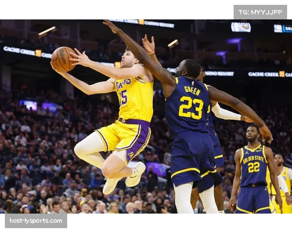 湖人全队14人得分 轮换深度与阵容厚度成季后赛X因素